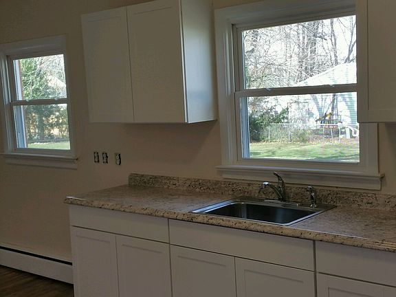 5th image of 4120 Eby Dr