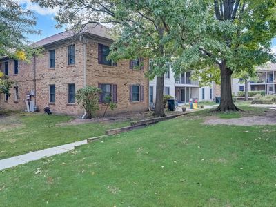 1761 Sessions Walk APT H, Hoffman Estates, IL, 60169