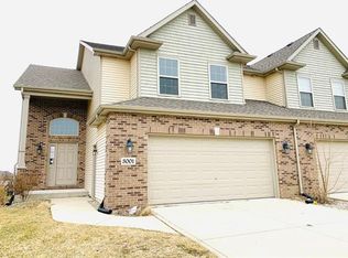 3001 Winter Garden Dr, Valparaiso, IN 46385