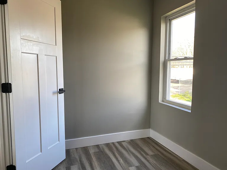 27 1/2 Rodgers Ave #27-1/2 — Photo 23
