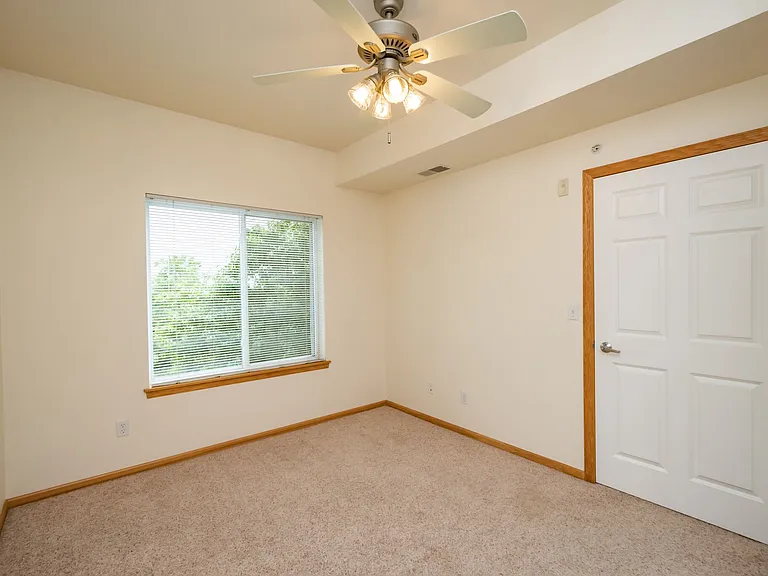 Woodridge Estates — Photo 24