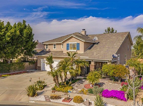 5th image of 525 Newport Cir