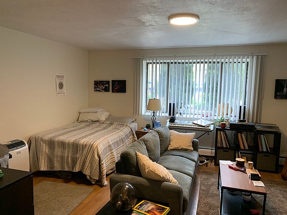 2nd image of 220 Babcock St #1C