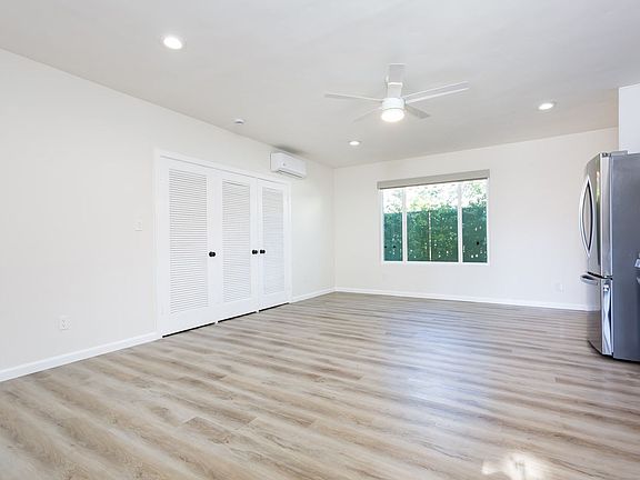 4th image of 4138 Middlesex Dr