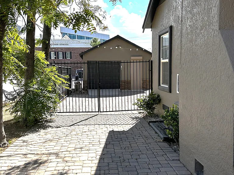 509 S 7th St — Photo 10