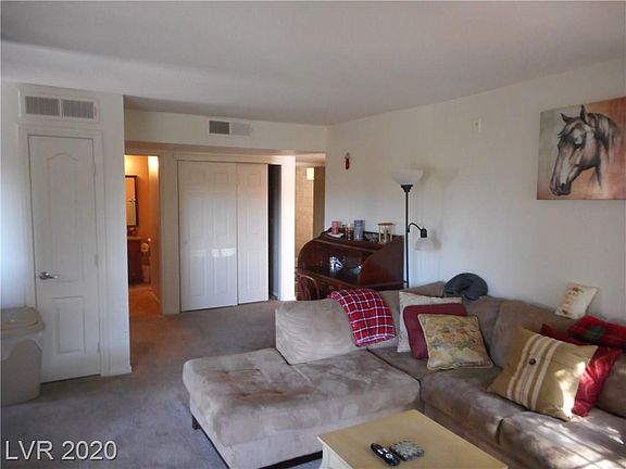 4th image of 7730 Secret Shore Dr Unit 201