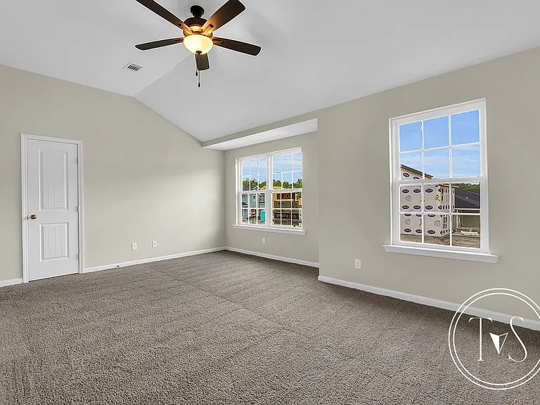 200 Alcove Ct — Photo 14