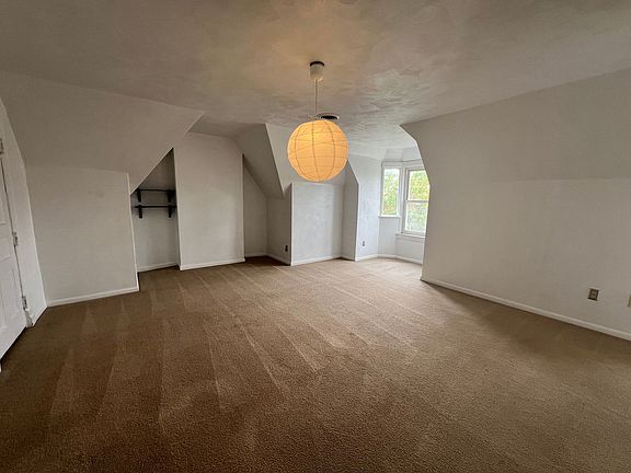 4th image of 333 Morewood Ave #6