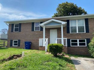 1401 Carousel Rd, Chattanooga, TN 37411