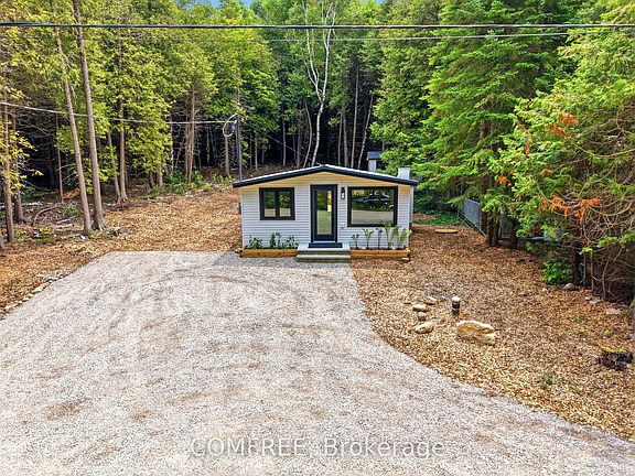 3rd image of 86 Shore Rd S
