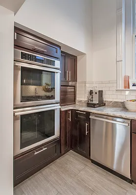 Sold by JCity Realty, LLC | media 15