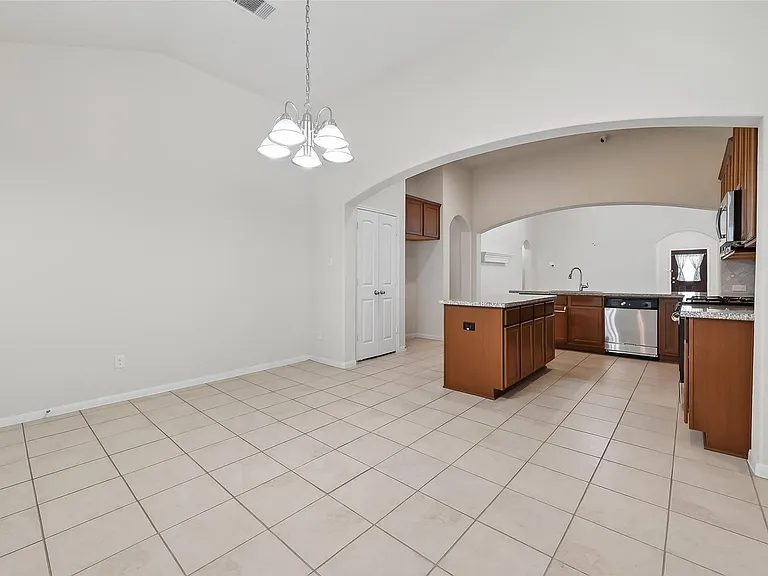 7631 Granite Terrace Ln — Photo 11