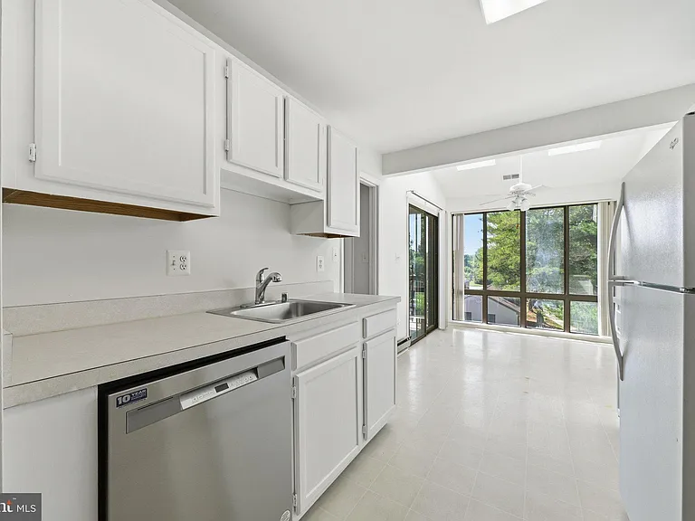 8010 Needwood Rd #201 — Photo 15