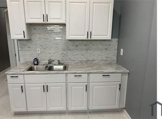 7113 S University Ave APT 1, Chicago, IL 60619