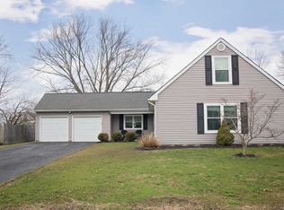8 Blossom Patch Way, Howell, NJ 07731
