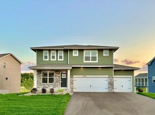 3165 Sunshine Curv NW, Prior Lake, MN 55372