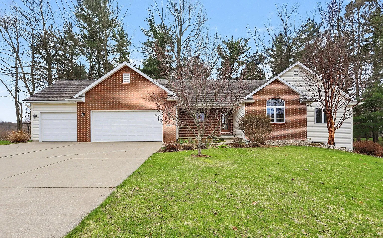 4197 Stoney Hill Dr photo 1