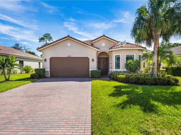 4785 55th St, Vero Beach, FL 32967