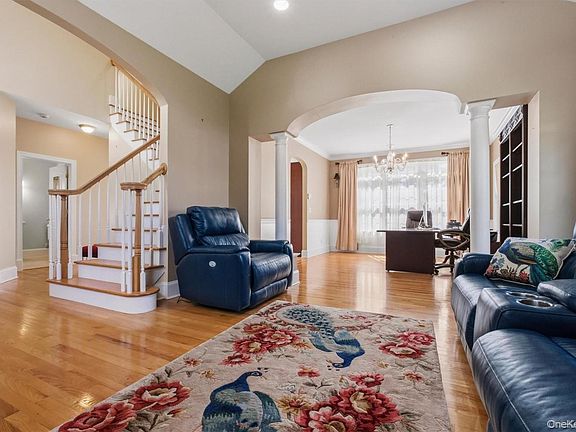 5th image of 17 Arbor Court