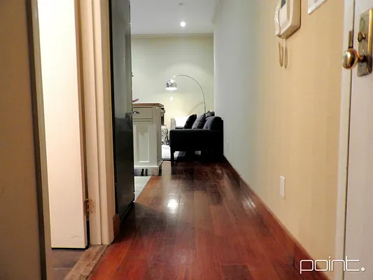 Rented by Point NYC | media 21