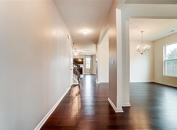 4th image of 120 Tasman Dr