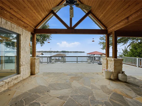 107 Ellen Ln, Trinidad, TX 75163