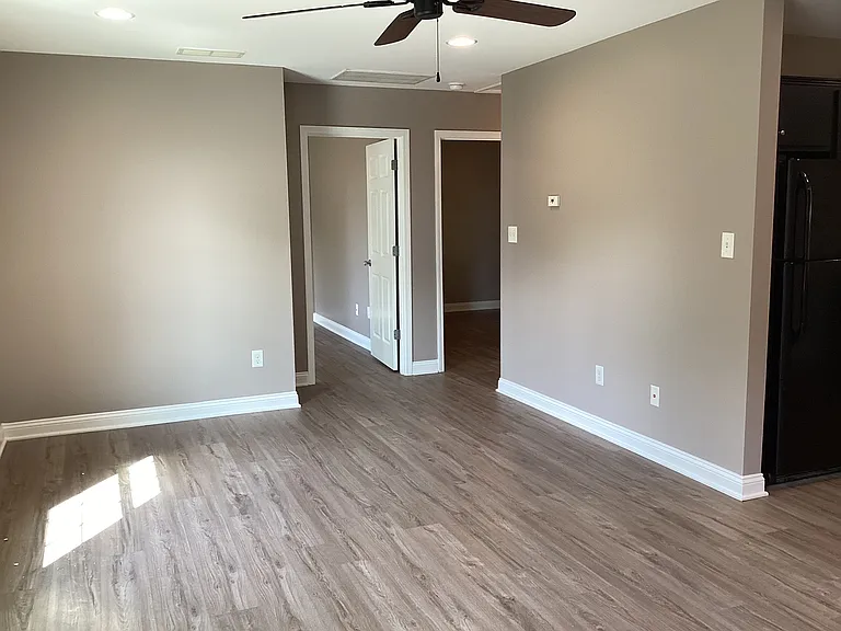 724 E 11th Ave #5 — Photo 5