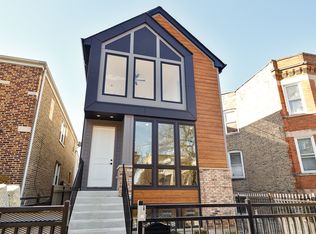 4246 N Kimball Ave, Chicago, IL 60618