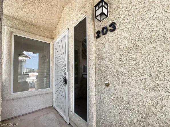 5265 Caspian Springs Dr Unit 203, Las Vegas, NV 89120