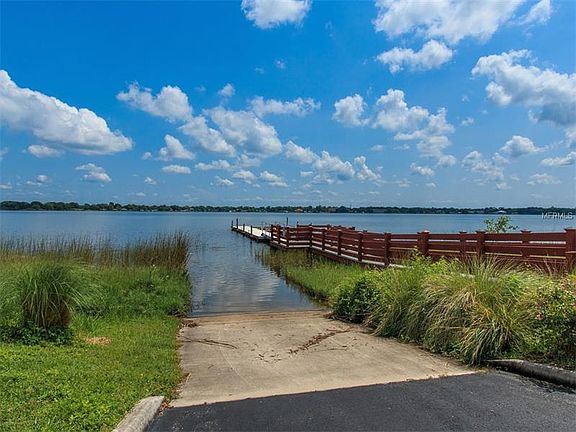 3rd image of 4177 N Orange Blossom Trl Unit 208