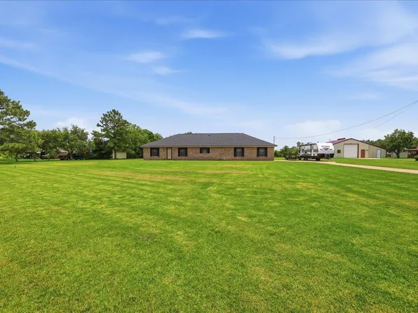 8077 Rice Ln, Beaumont, TX 77705