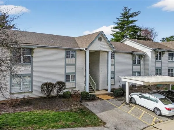 761 Sugar Glen Dr Unit 5, Saint Peters, MO 63376