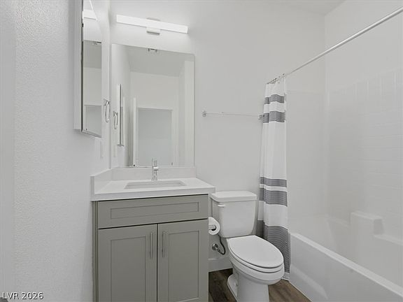 5th image of 1193 Blossom Point St