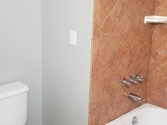 3rd image of 1860 W 500 N APT 37