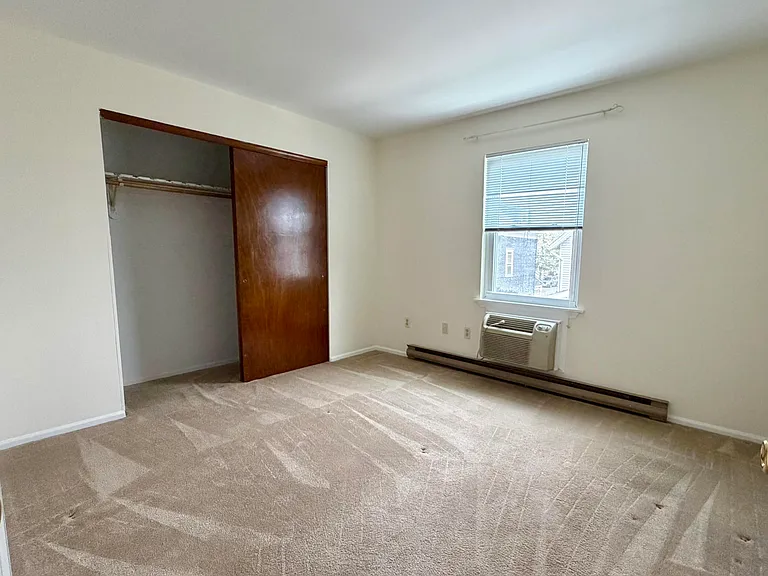 65 Whitefield Ave #212 — Photo 11