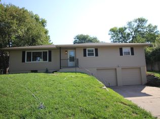 3357 S 108th St, Omaha, NE 68144