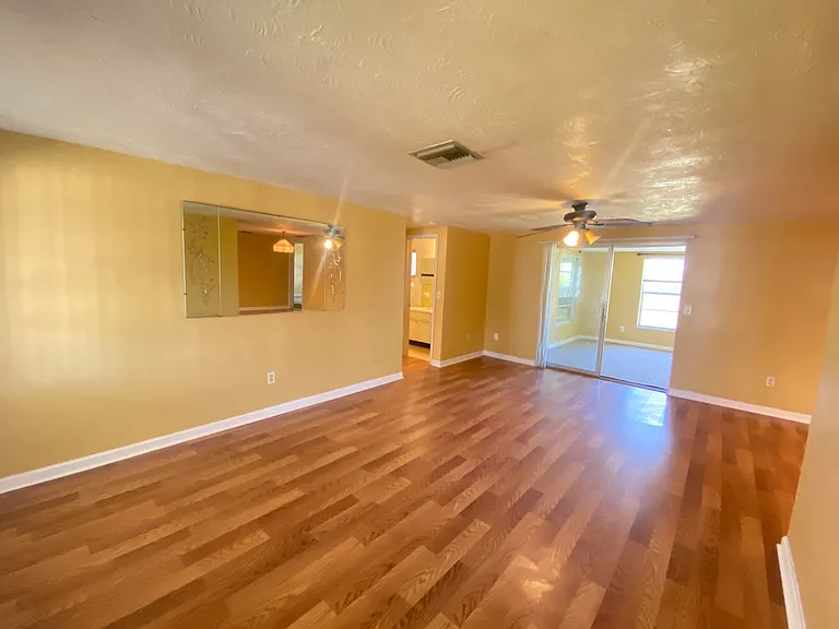 2713 Capricorn Pl — Photo 7