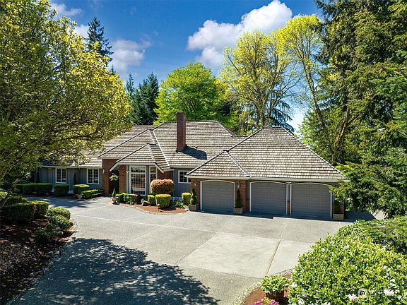 4th image of 14123 212th Drive NE