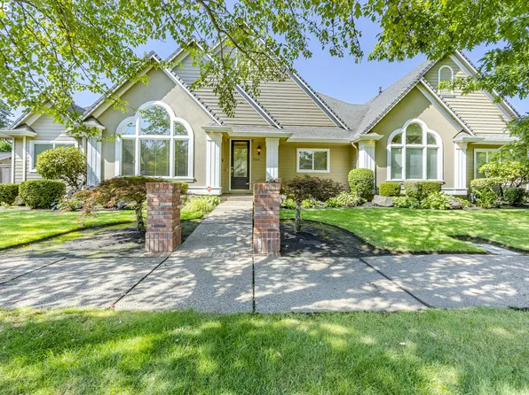 2704 Martinique Ave, Eugene, OR 97408