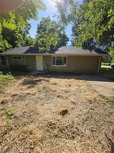 2028 Bella Clare Dr Photo 1
