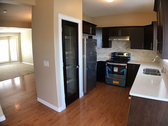 2nd image of 378 Parsons Creek Dr