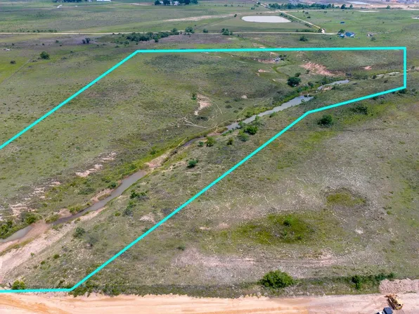 1 Wolchik Rd, Sealy, TX 77474