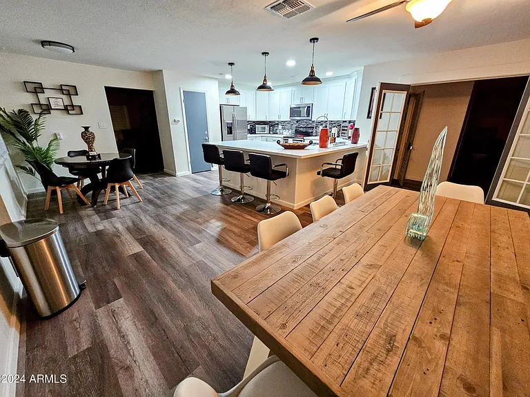 1801 N 87th Pl — Photo 9