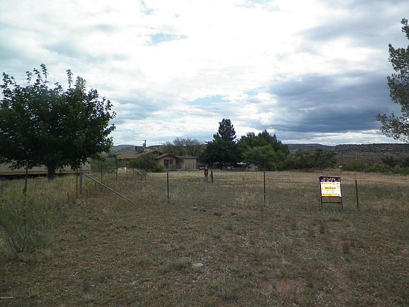 5th image of 2547 S Wells Cir