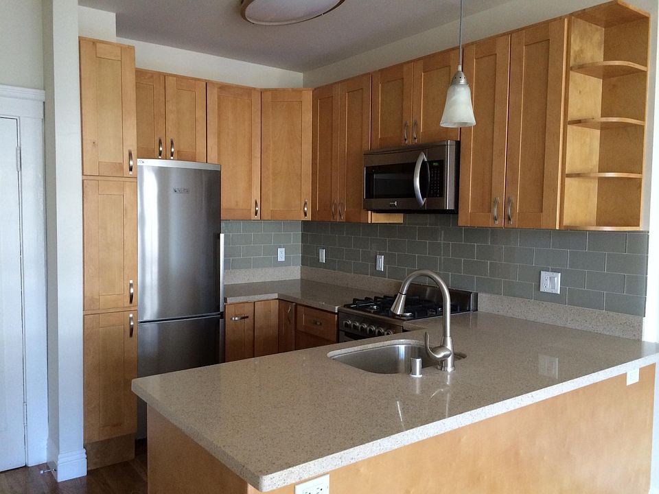 1st image of 745 Hyde St APT 9