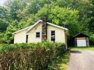 17 Carr Ln, Wharton, NJ 07885