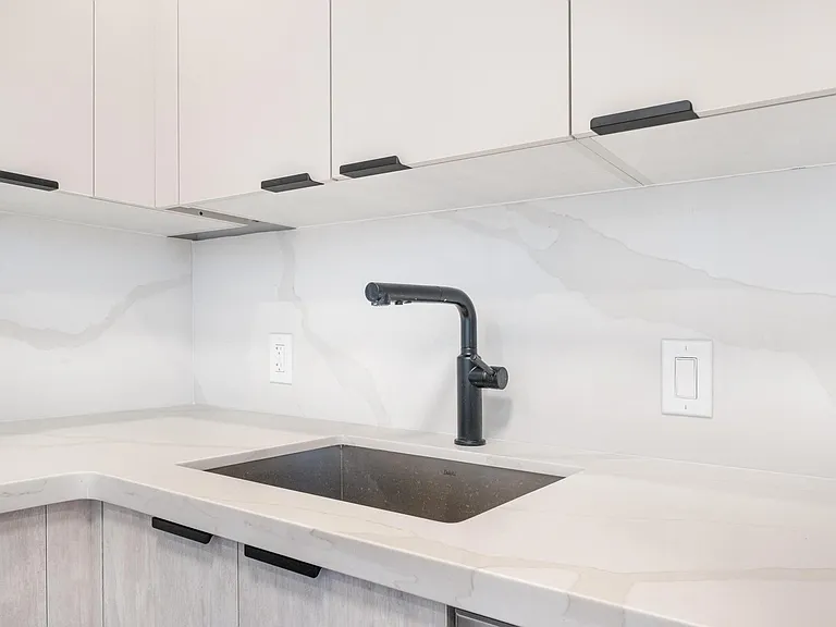 20400 W Country Club Dr #610 — Photo 10