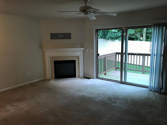 5th image of 7200 Lavender Ln #1