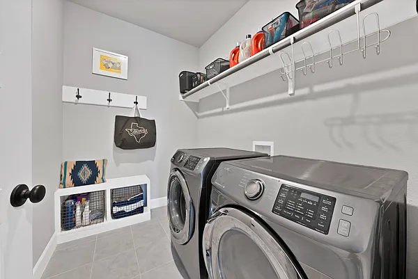 7401 Winterbloom Way — Photo 38