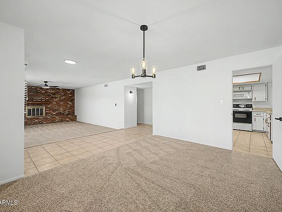 5th image of 4827 E PAIUTE Street